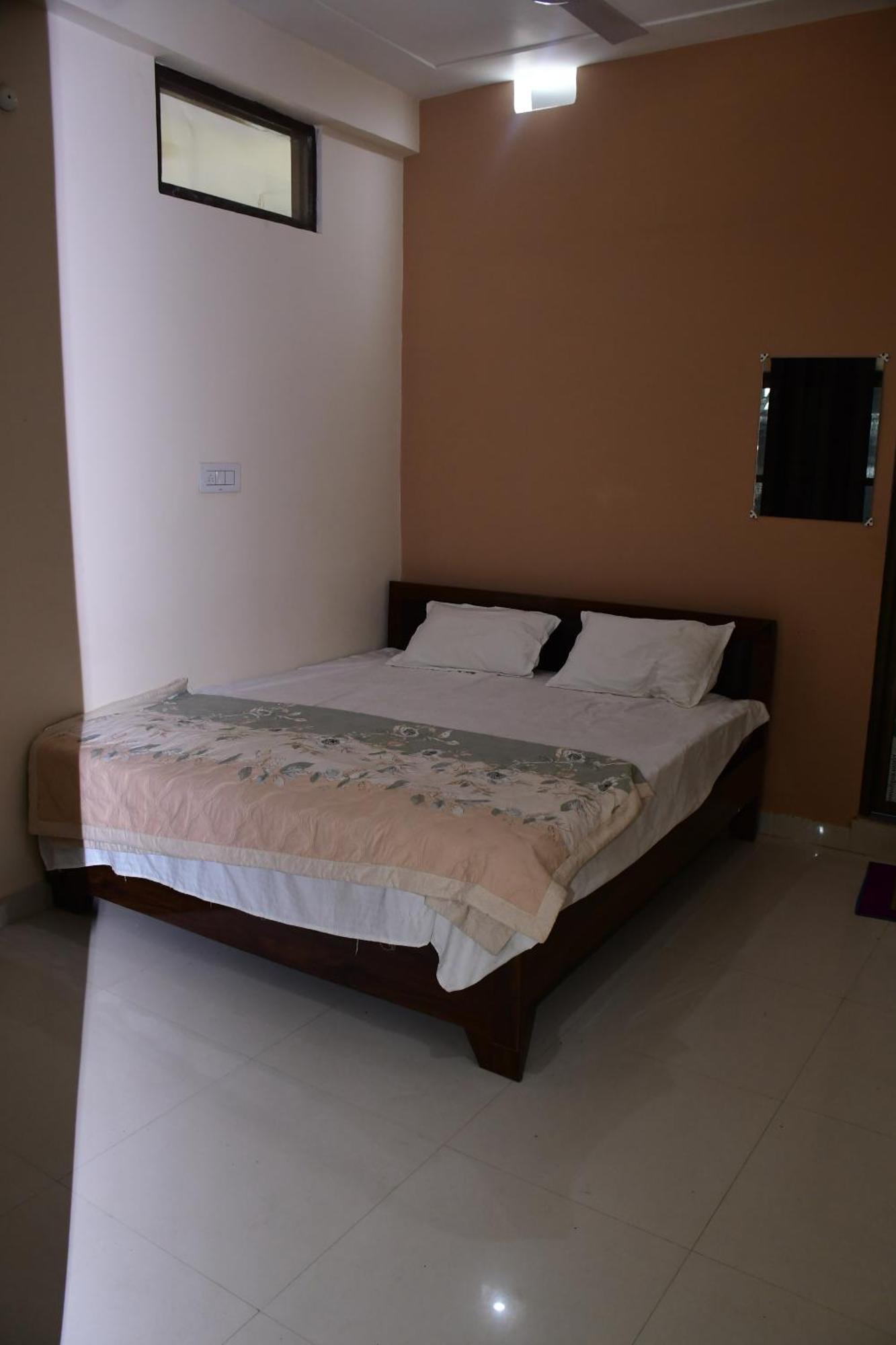 Shree Ram Hotel Ayodhya Екстер'єр фото